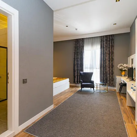 Hotel Hipodrom 4*