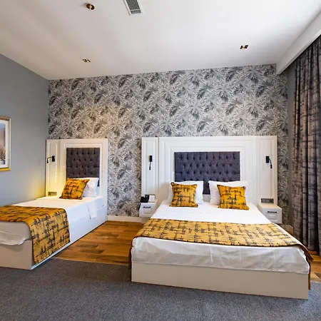 Hipodrom Hotel 4*