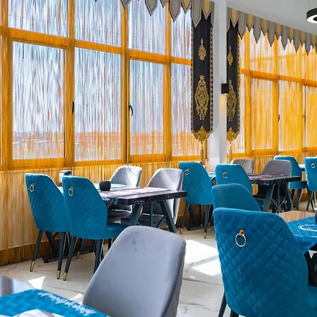 Hipodrom Hotel 4*